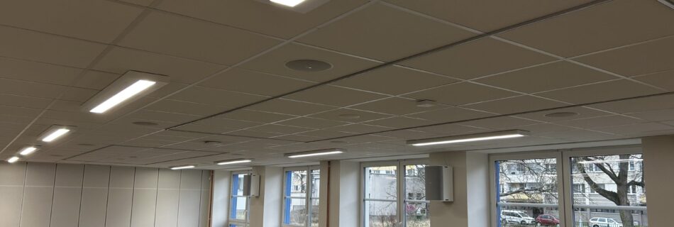 Instalace ozvučení Bose umělecká škola